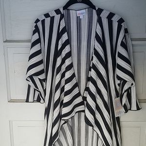 LuLaRoe Black & White Shirley Kimono - size Small